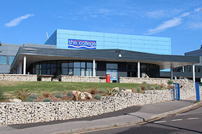 Poole campus Img_1659 295 x 197px