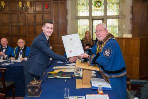Sunseeker apprentice collecting Queen's Silver Medal